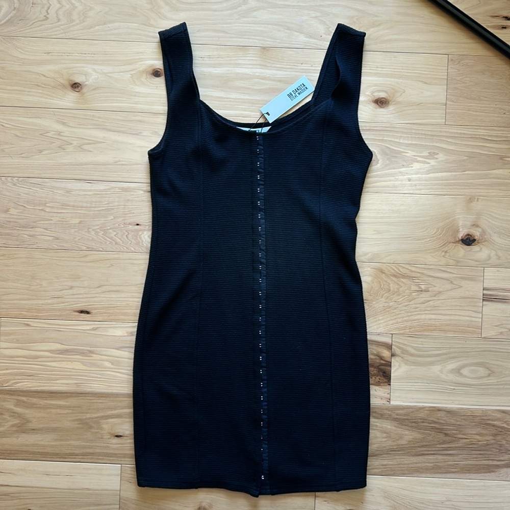 NWT BB Dakota by Steve Madden Black Bodycon Eyelet Clasp Dress | Size Medium